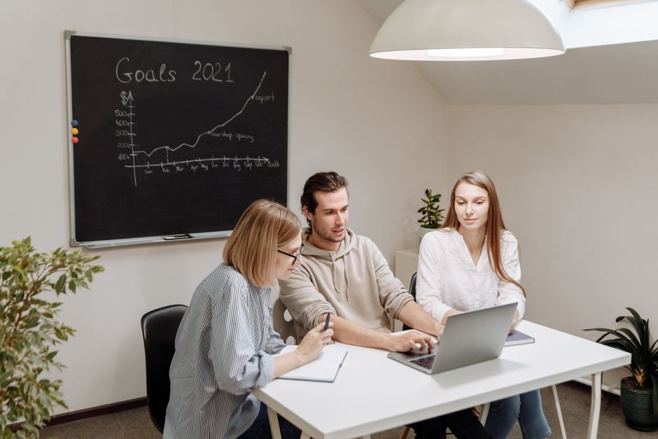 Lernmaterialien für Online Marketing Kurse